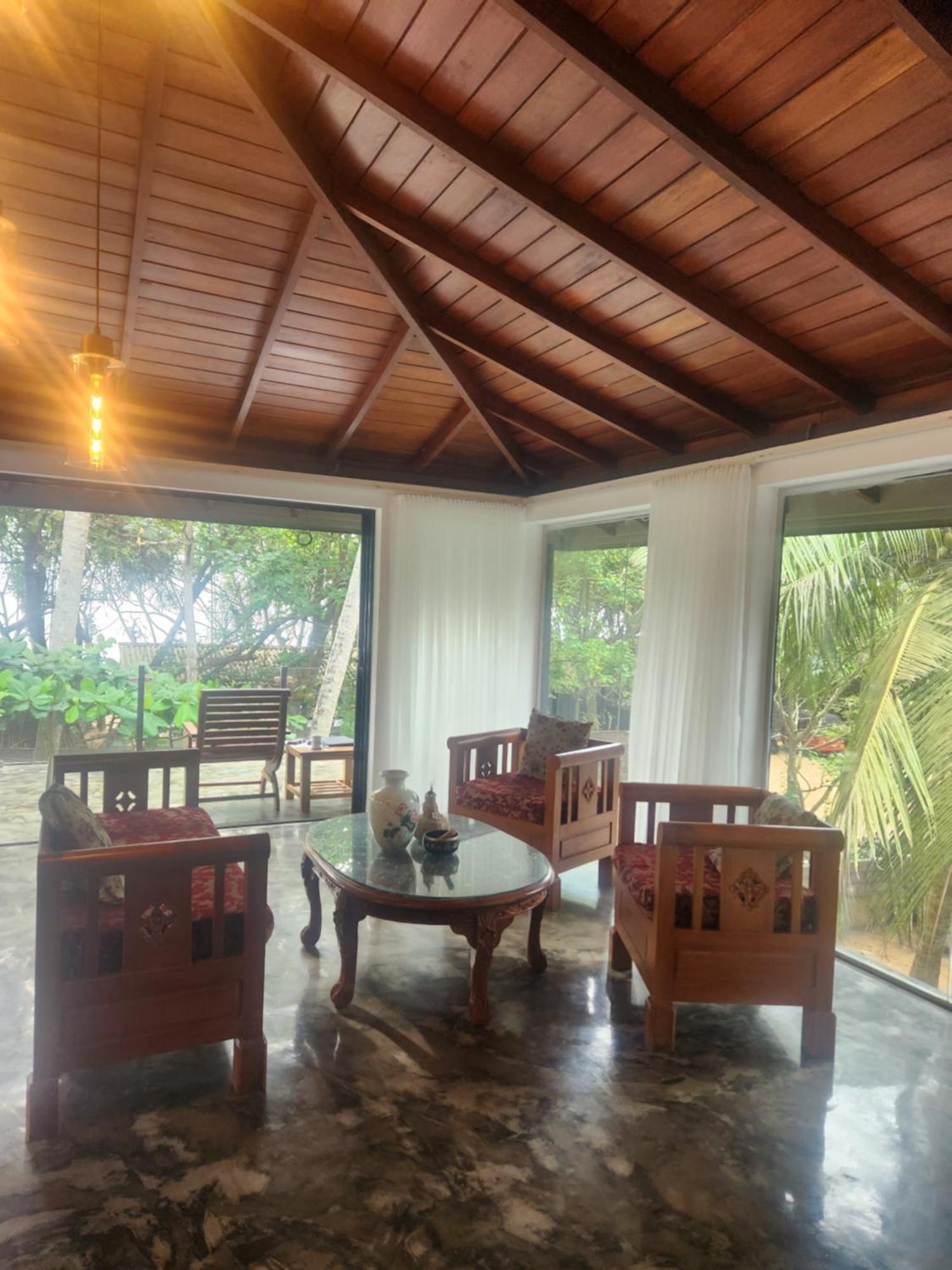 Red Sun Beach Villa Kosgoda Exterior foto